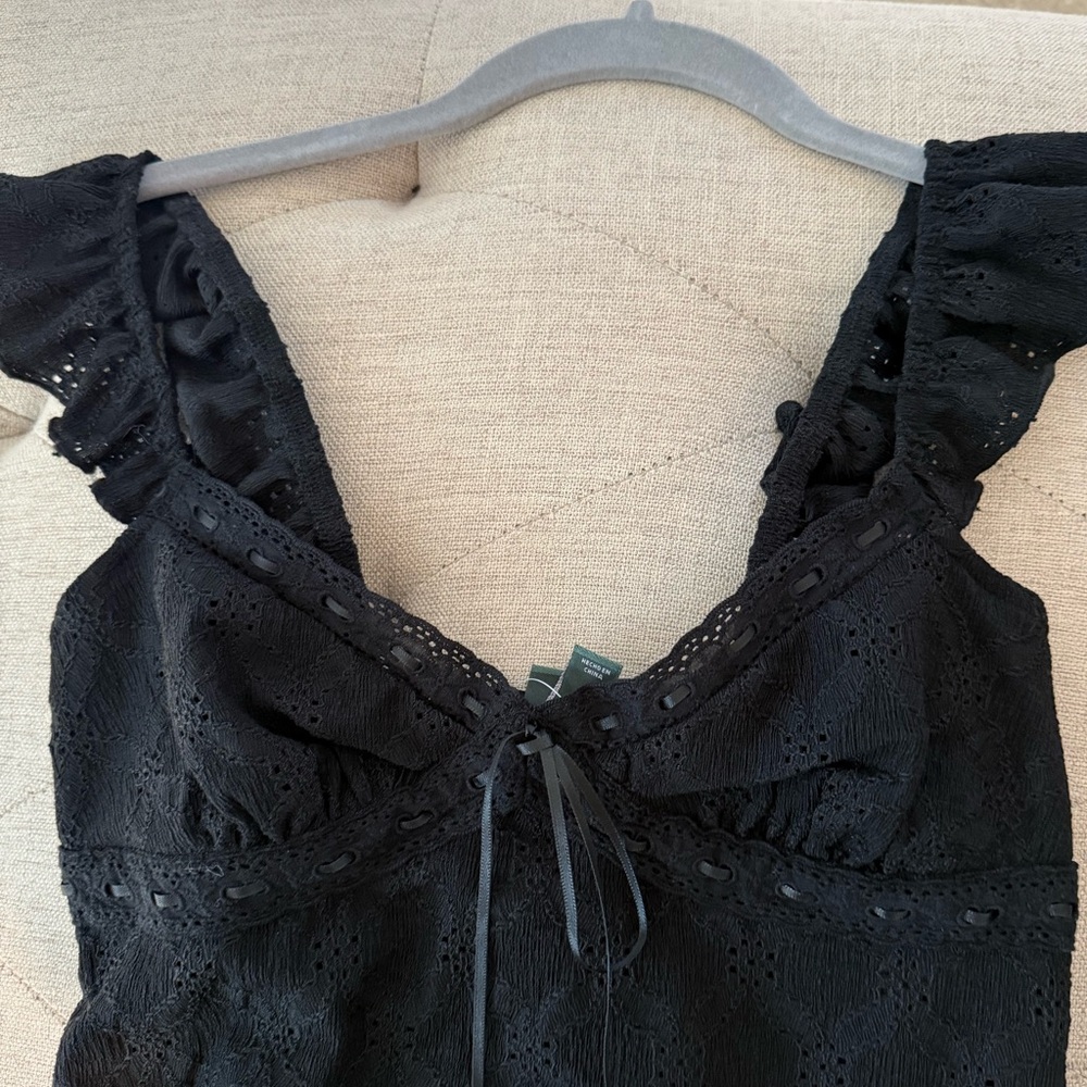 NWT Black Lace Sleeveless Dress